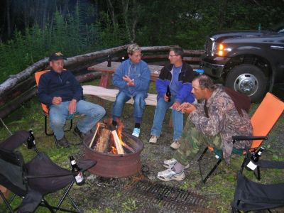 13. Am Abend Lagerfeuer.jpg